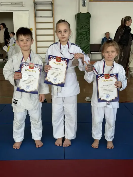 share-photo-6302472502