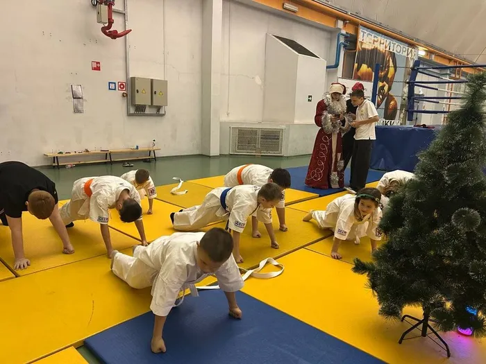 PHOTO-2025-12-25-11-24-50