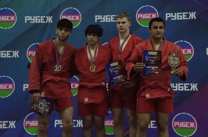 share-photo-14892772346