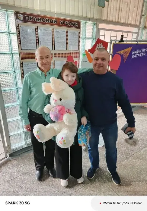 PHOTO-2025-12-25-10-43-24