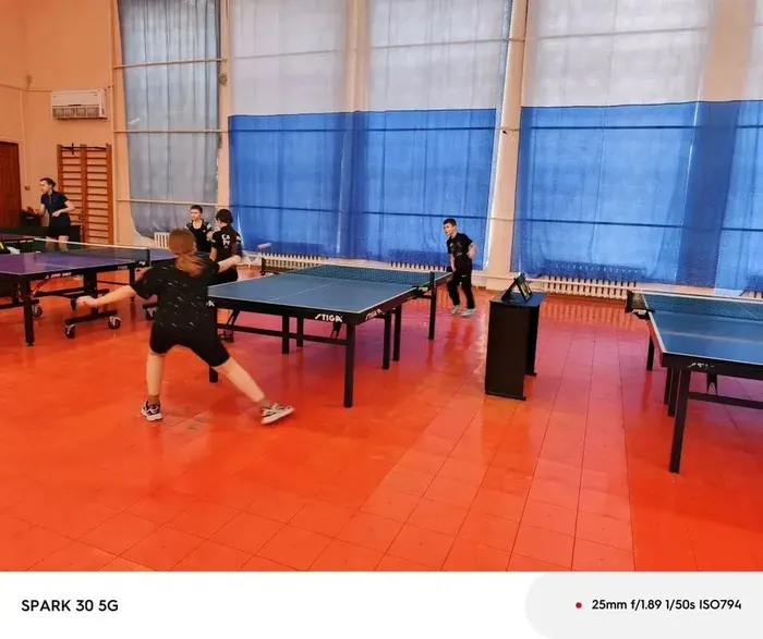 share-photo-7464980375